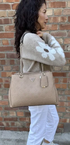 Cresidia Status Shoulder Satchel