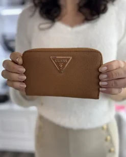Laurel SLG Medium Zip Around
