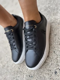 TH Platform Court Sneaker