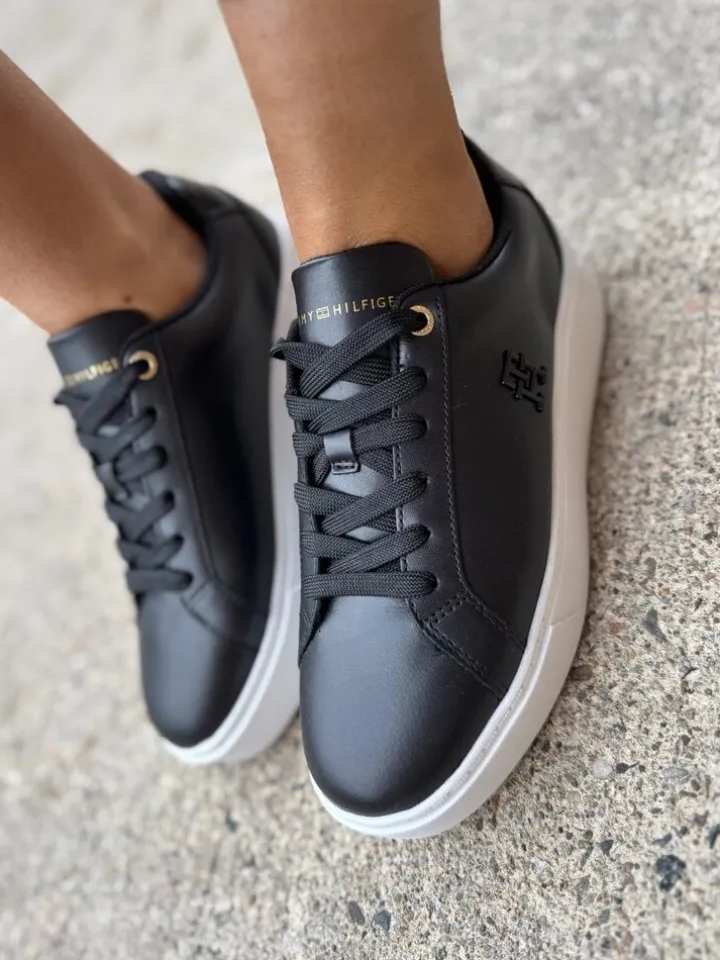 TH Platform Court Sneaker