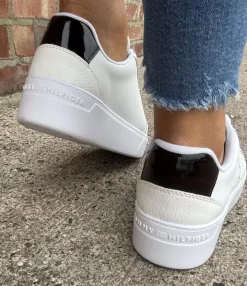 TH Platform Court Sneaker