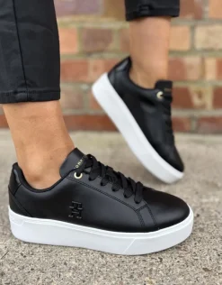 TH Platform Court Sneaker